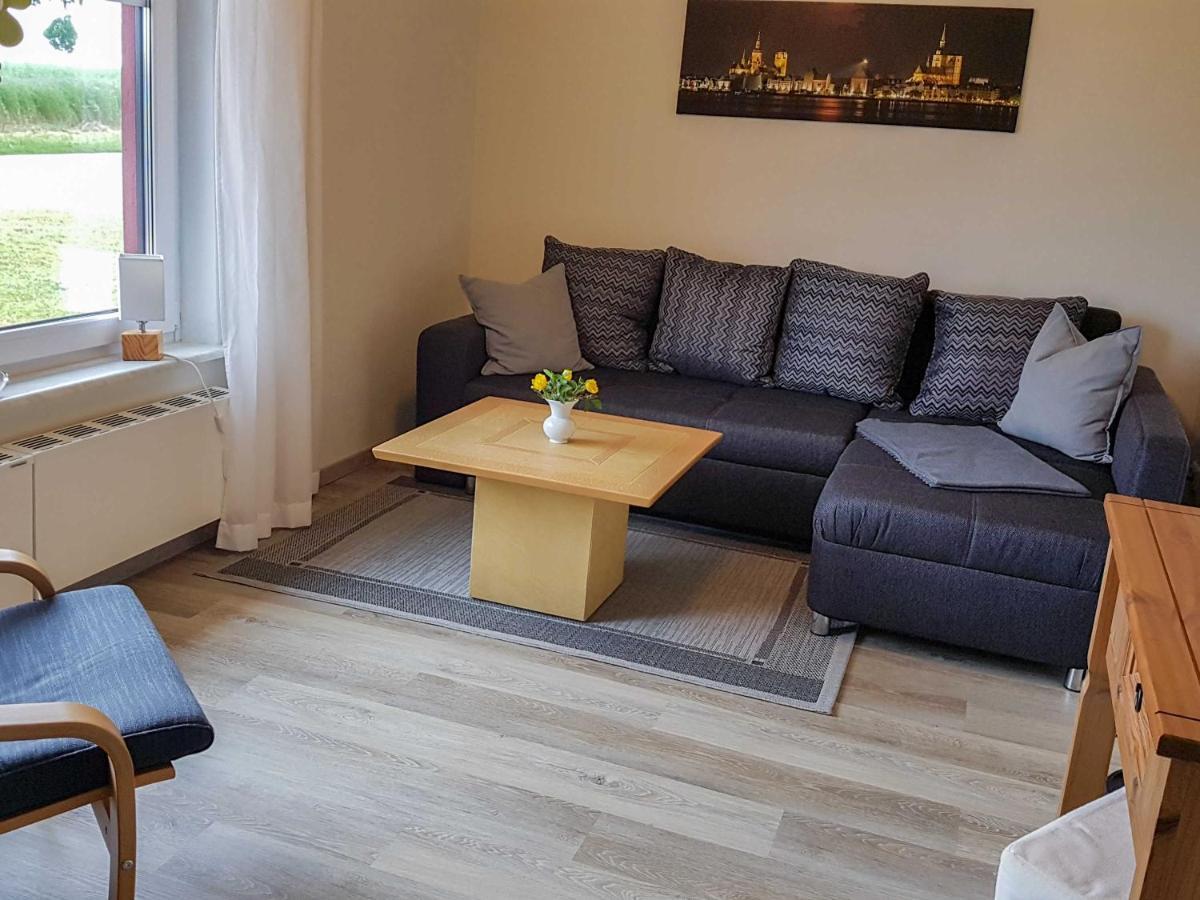 Ferienwohnung Im Roten Haus Stahlbrode Luaran gambar